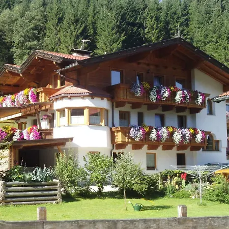 Hoerbiger Apartament *